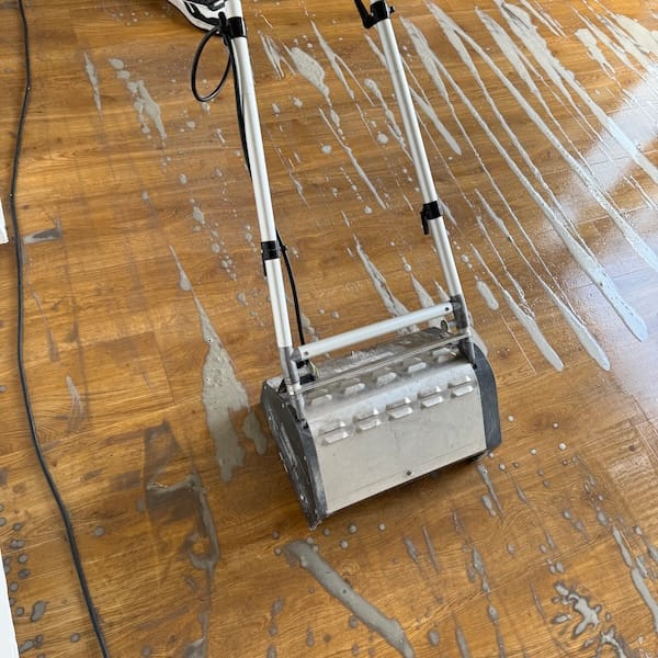 Hard floor cleaning in Rushden NN10 restoring darkened grout lines