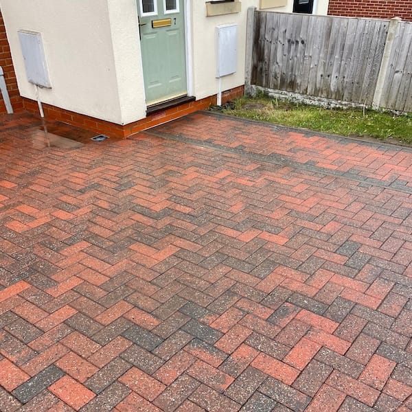 pressure washing in Corby